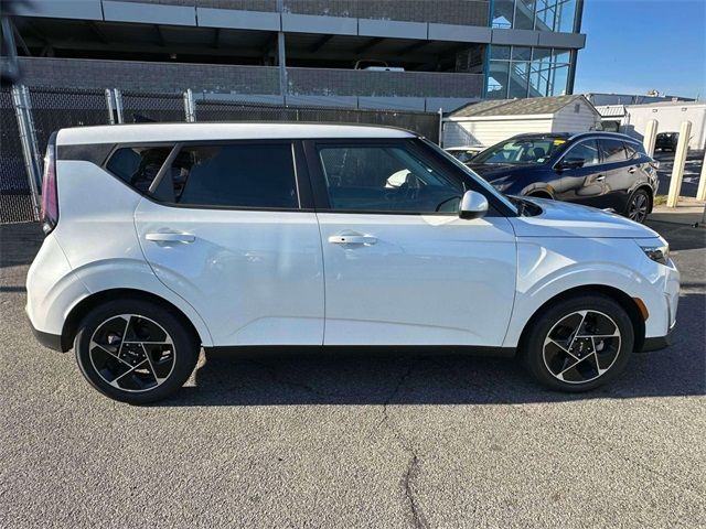 2023 Kia Soul EX