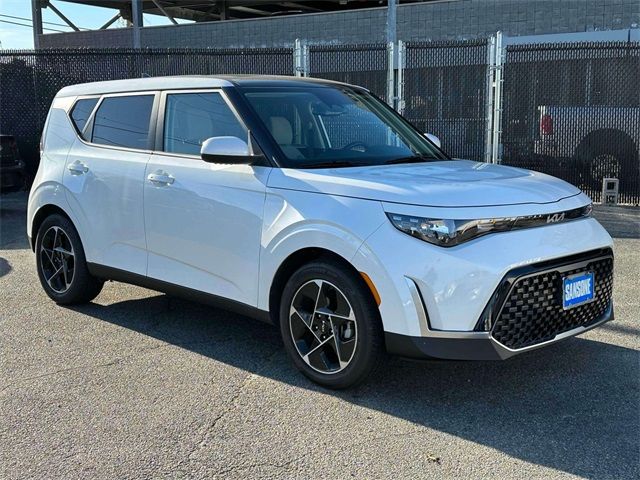 2023 Kia Soul EX