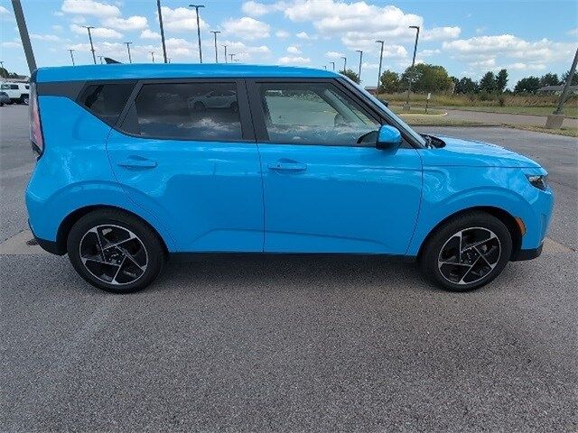 2023 Kia Soul EX