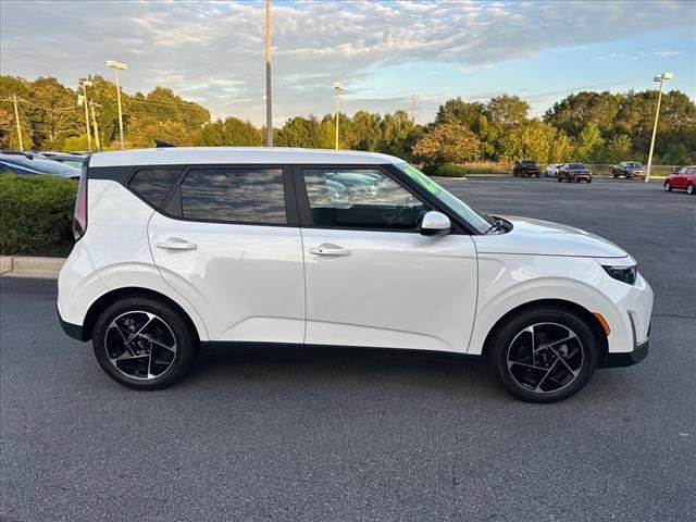 2023 Kia Soul EX