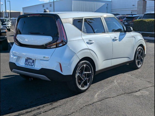 2023 Kia Soul EX