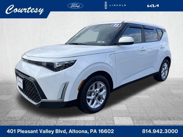 2023 Kia Soul LX