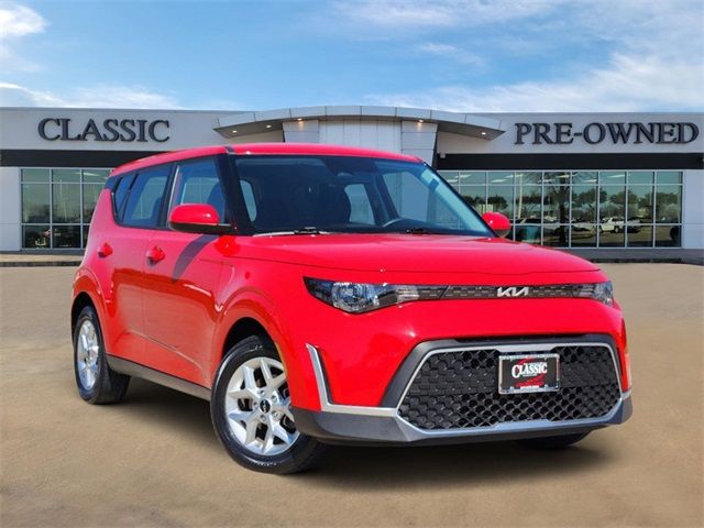 2023 Kia Soul LX