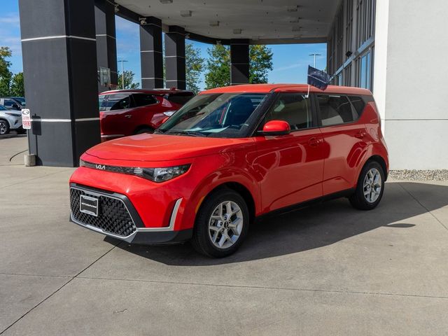 2023 Kia Soul LX