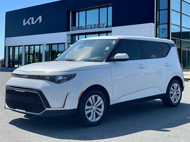 2023 Kia Soul LX