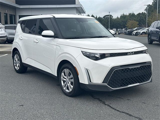 2023 Kia Soul LX