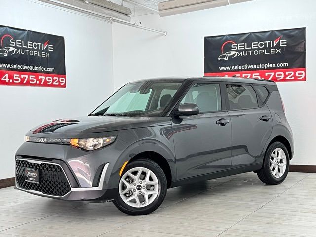 2023 Kia Soul LX