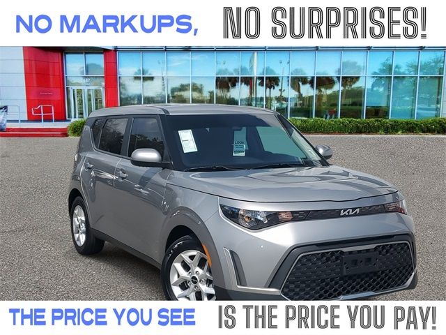 2023 Kia Soul LX