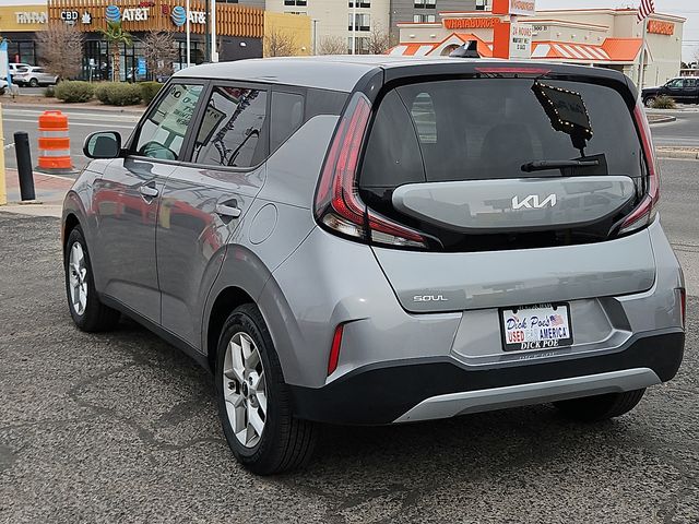 2023 Kia Soul LX