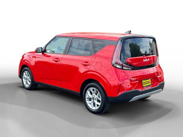 2023 Kia Soul LX