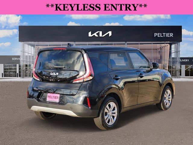 2023 Kia Soul LX