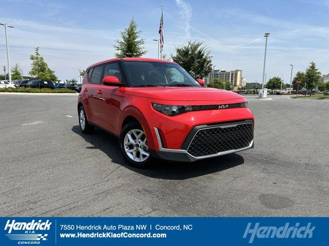 2023 Kia Soul LX