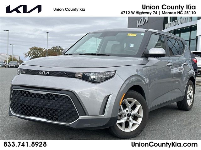 2023 Kia Soul LX