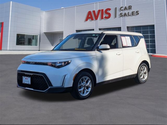 2023 Kia Soul LX