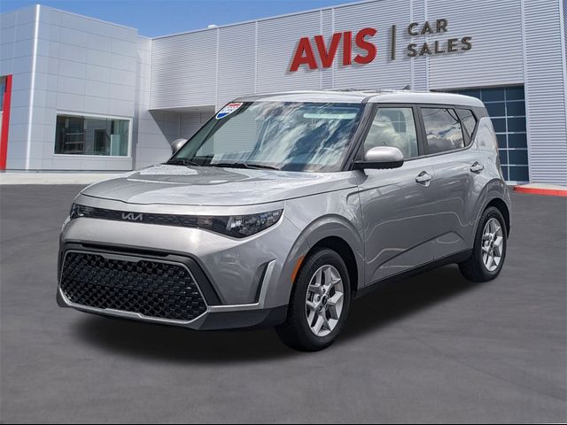 2023 Kia Soul LX