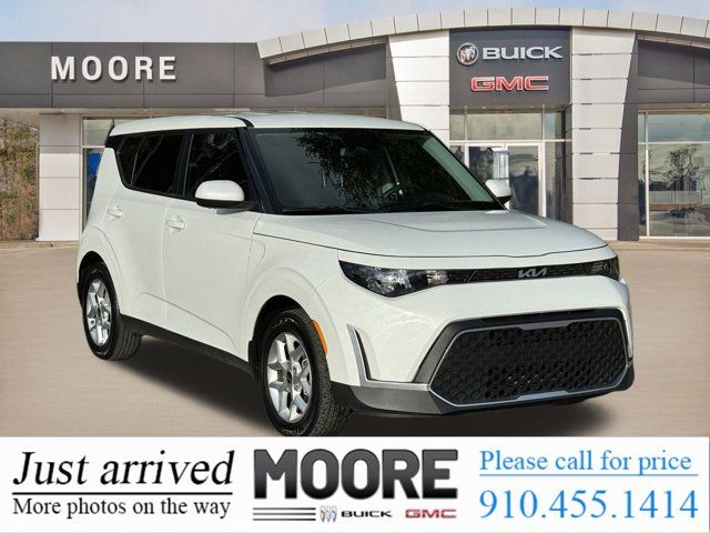 2023 Kia Soul LX