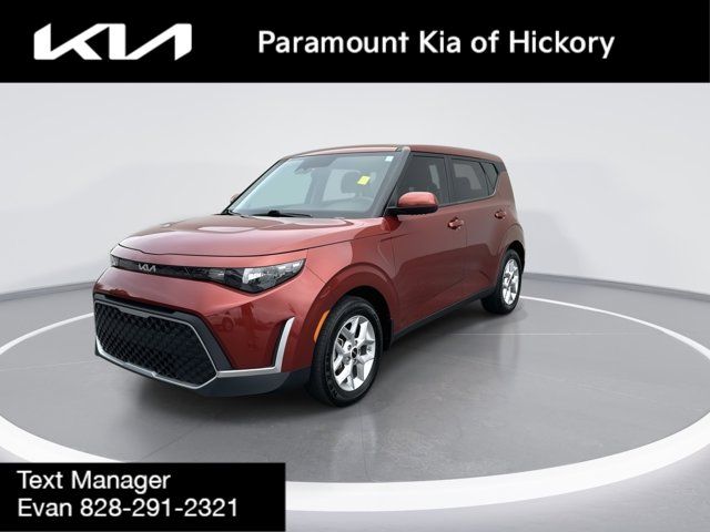 2023 Kia Soul LX