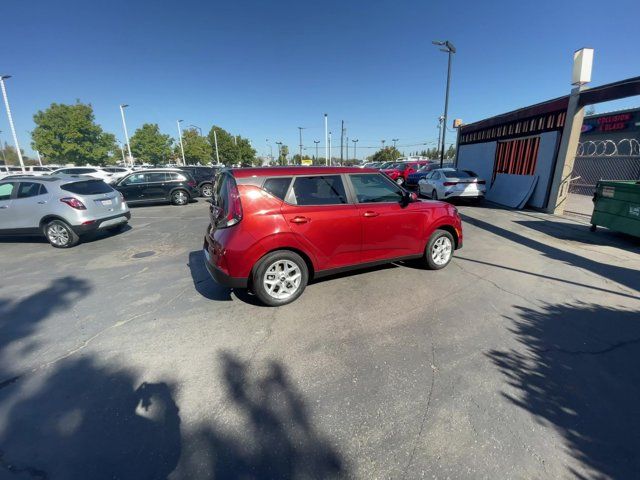 2023 Kia Soul S