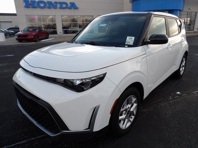 2023 Kia Soul S