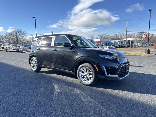 2023 Kia Soul S