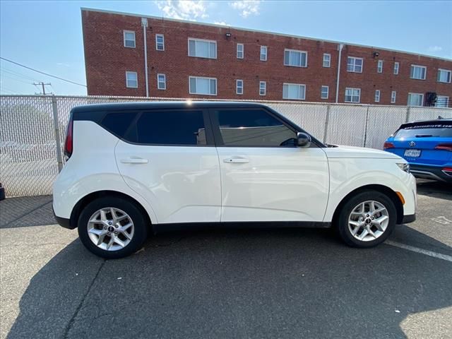 2023 Kia Soul S