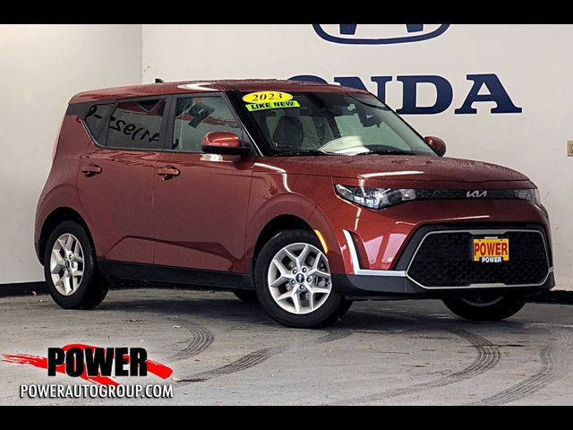 2023 Kia Soul LX