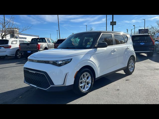 2023 Kia Soul S