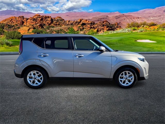 2023 Kia Soul S