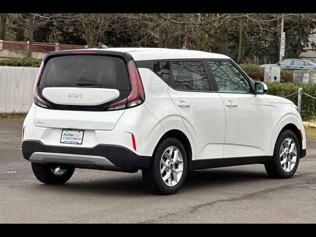 2023 Kia Soul S
