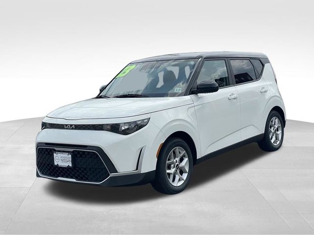 2023 Kia Soul S