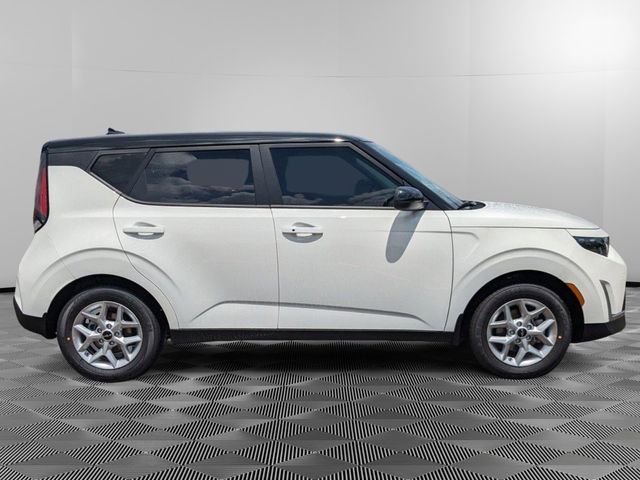 2023 Kia Soul S