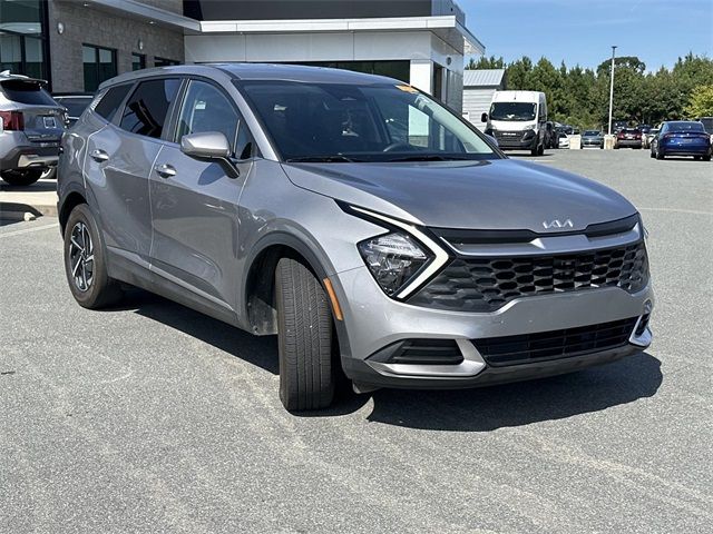 2023 Kia Sportage Hybrid LX