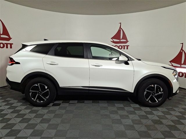2023 Kia Sportage Hybrid LX