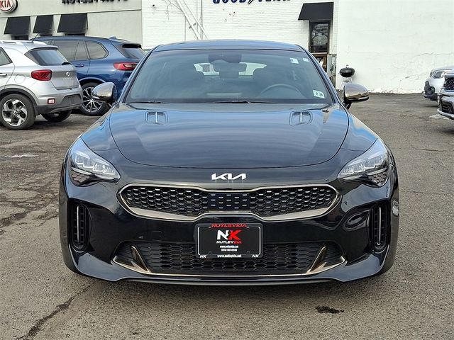 2023 Kia Stinger GT-Line
