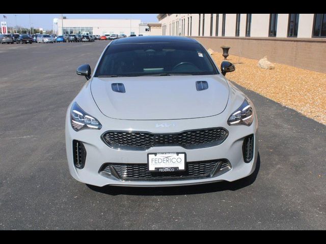 2023 Kia Stinger GT-Line