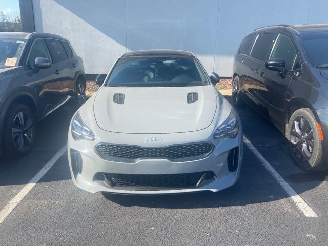 2023 Kia Stinger GT-Line