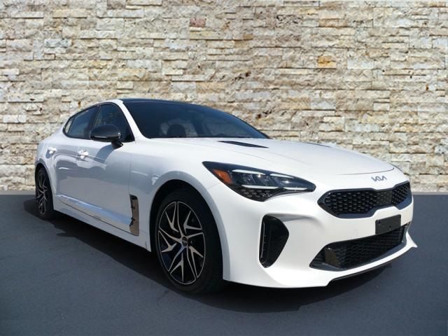 2023 Kia Stinger GT-Line