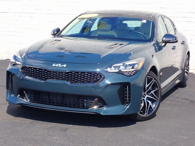 2023 Kia Stinger GT-Line