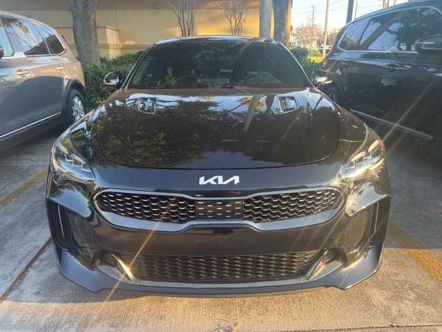 2023 Kia Stinger GT-Line