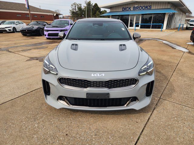 2023 Kia Stinger GT-Line