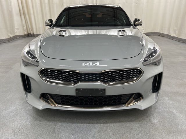 2023 Kia Stinger GT2