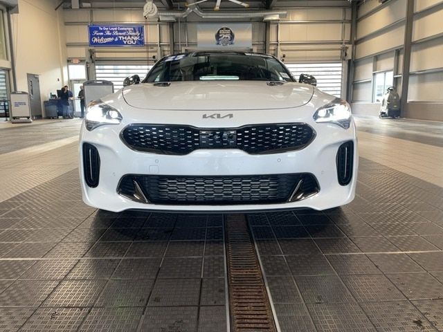 2023 Kia Stinger GT2