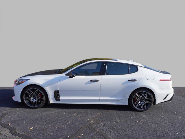 2023 Kia Stinger GT2