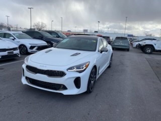 2023 Kia Stinger GT2