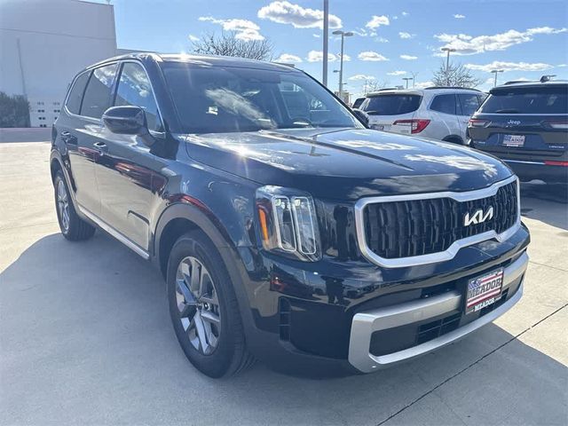 2023 Kia Telluride LX