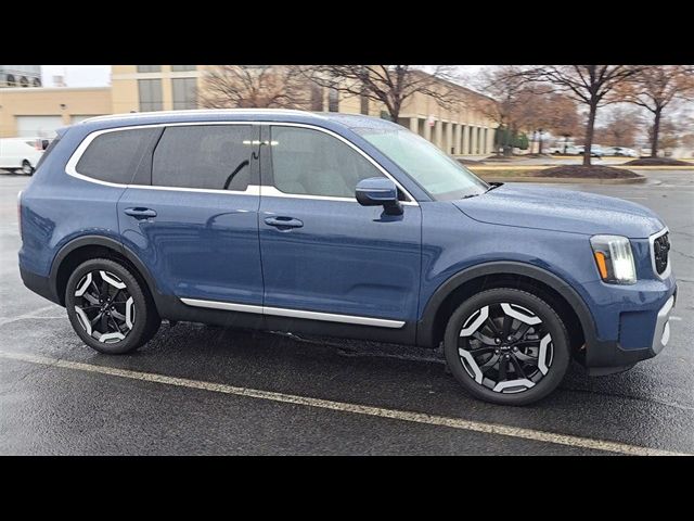 2023 Kia Telluride EX