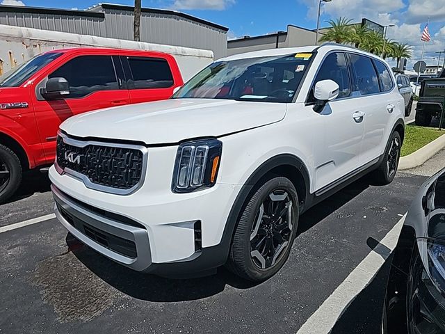 2023 Kia Telluride EX