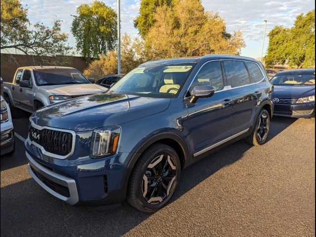 2023 Kia Telluride EX