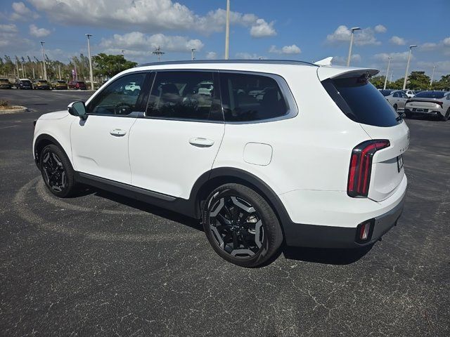 2023 Kia Telluride EX