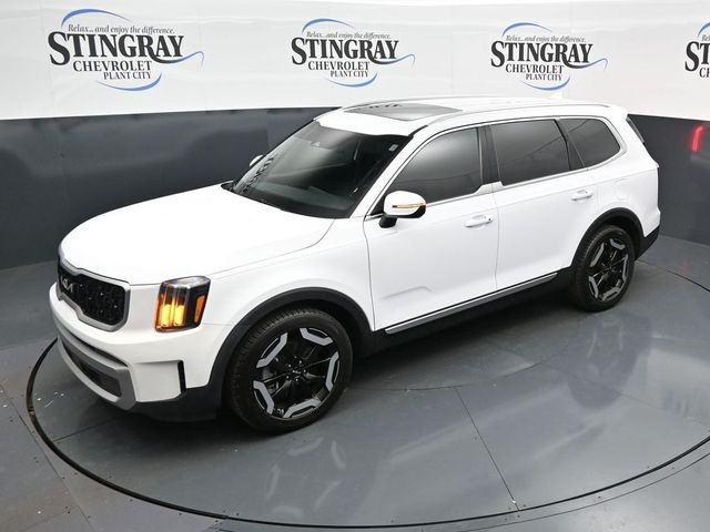 2023 Kia Telluride EX